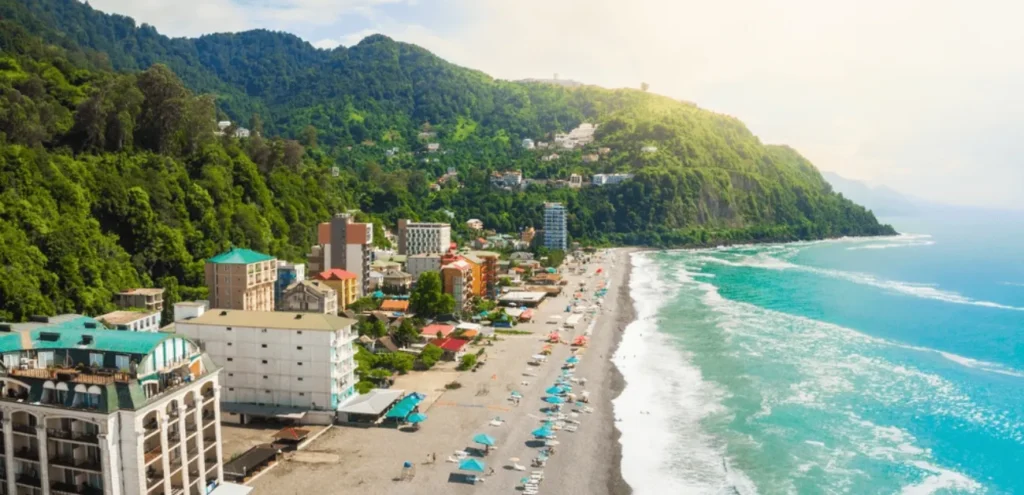 Gürcistan'da otel odası satın almak: karlı bir yatırım mı yoksa finansal risk mi?