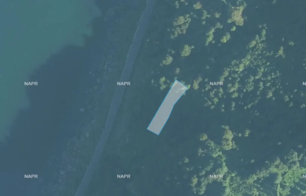 Terreno sul mare a Sarpi 1111 m² in