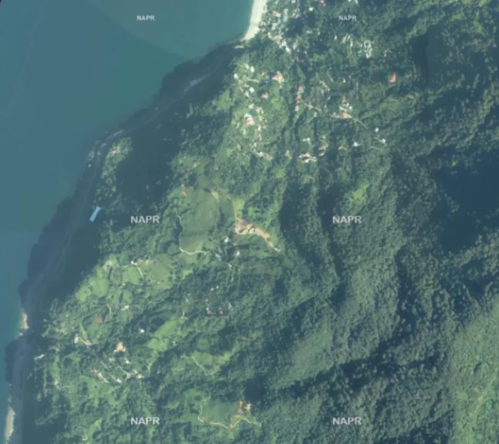 Terreno sul mare a Sarpi 1111 m² in