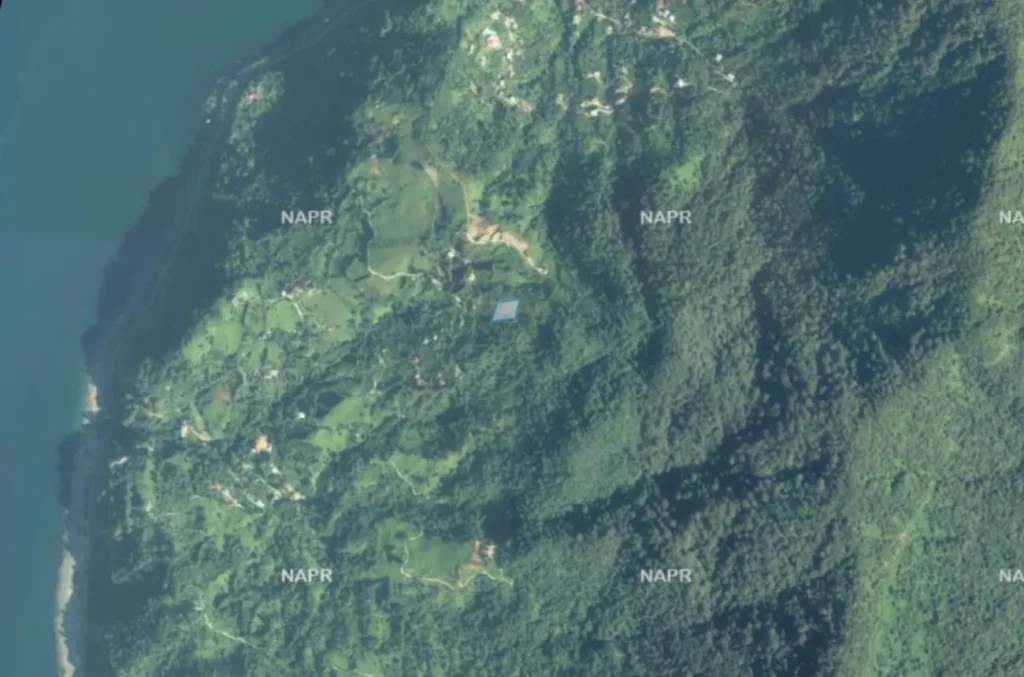 Terreno con vista mare 2498 m² in