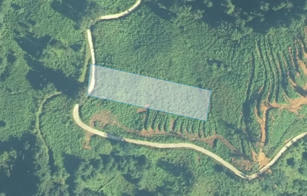 Terreno con vista 2504 m² in