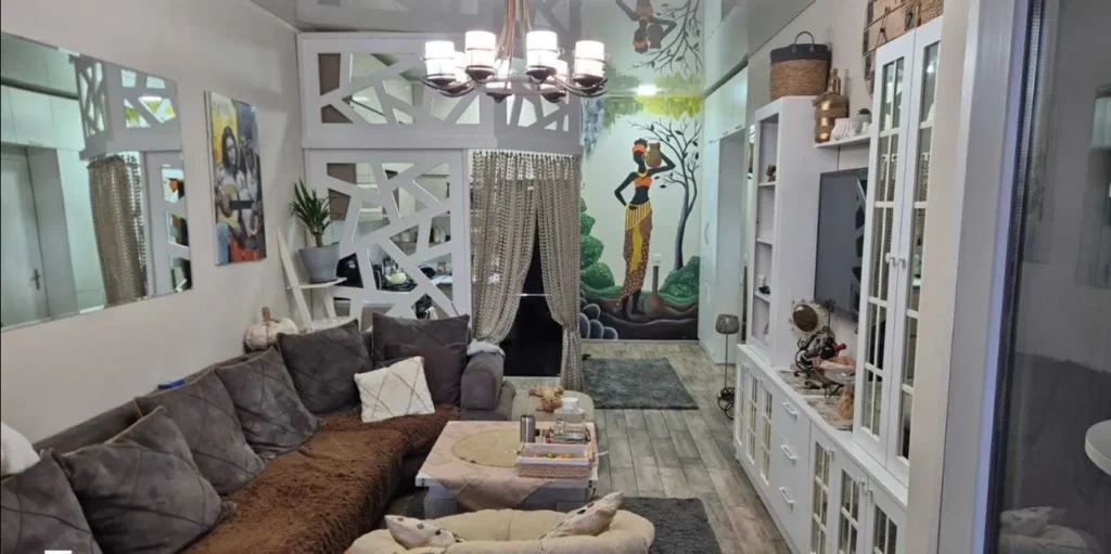 Üzerinde 65 m² park yeri olan bitmiş yarı müstakil ev