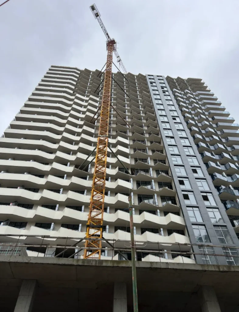 Готова до чистового оздоблення студія 32 м² по